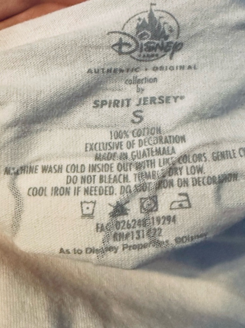 Vintage 1955 Disney White Long-Sleeve Sweatshirt Retro - Picture 4 of 4